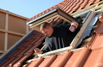 Pose de fenêtres de toit Velux à Goualade